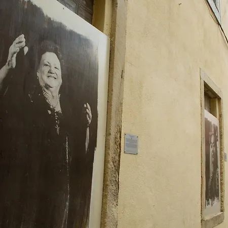 On The Path Of Fado Lissabon