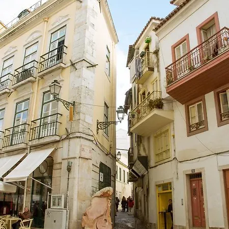 Appartement On The Path Of Fado