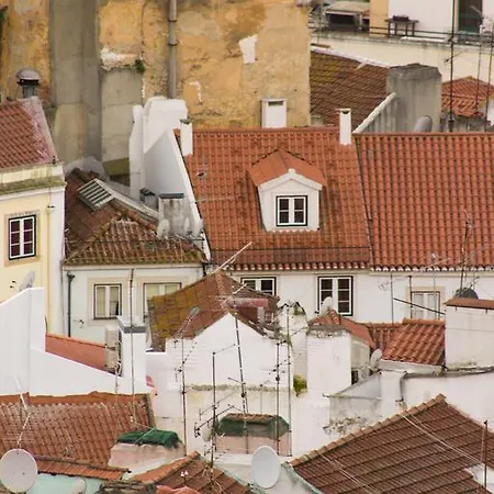 On The Path Of Fado Apartment